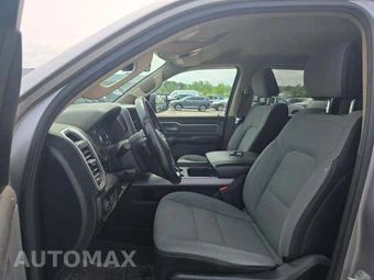 2020 Ram 1500 Big Horn Crew Cab Short Bed - miniatura 3