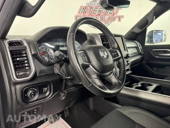 2020 Ram 1500 Big Horn Crew Cab Short Bed - miniatura 10