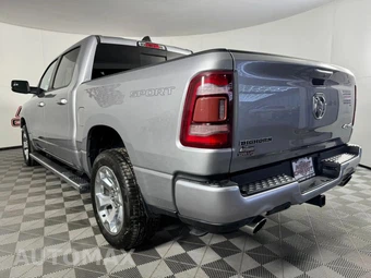 2020 Ram 1500 Big Horn Crew Cab Short Bed - miniatura 25