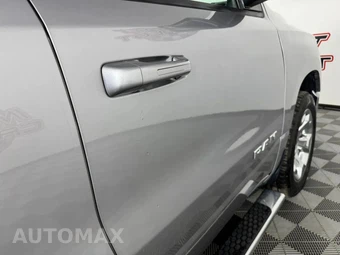 2020 Ram 1500 Big Horn Crew Cab Short Bed - miniatura 28