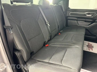 2020 Ram 1500 Big Horn Crew Cab Short Bed - miniatura 34