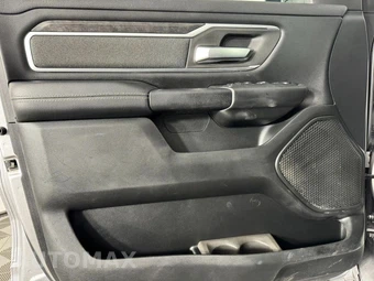2020 Ram 1500 Big Horn Crew Cab Short Bed - miniatura 35