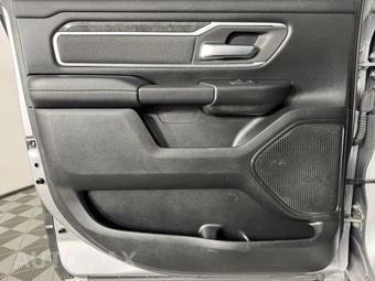 2020 Ram 1500 Big Horn Crew Cab Short Bed - miniatura 38