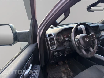 2020 Ram 1500 Big Horn Crew Cab Short Bed - miniatura 6