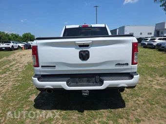 2020 Ram 1500 Big Horn Crew Cab Short Bed - miniatura 11