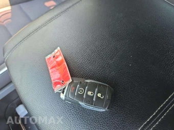 2020 Ram 1500 Big Horn Crew Cab Short Bed - miniatura 5