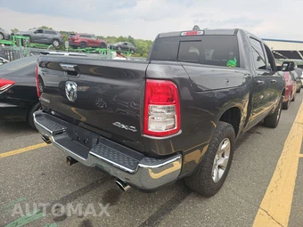 2020 Ram 1500 Big Horn Crew Cab Short Bed - miniatura 4