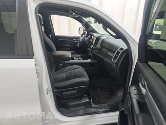 2020 Ram 1500 Big Horn Crew Cab Short Bed - miniatura 8
