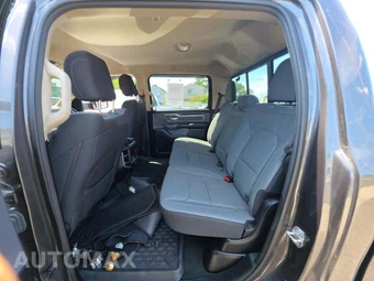 2020 Ram 1500 Big Horn Crew Cab Short Bed - miniatura 13
