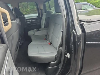 2020 Ram 1500 Big Horn Extended Cab Medium Bed - miniatura 16