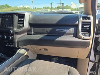 2020 Ram 1500 Big Horn Extended Cab Medium Bed - miniatura 19