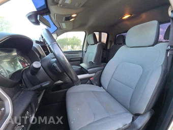 2020 Ram 1500 Big Horn Extended Cab Medium Bed – miniatura 3
