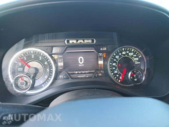 2020 Ram 1500 Big Horn Extended Cab Medium Bed – miniatura 6