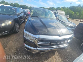 2020 Ram 1500 Big Horn Extended Cab Medium Bed – miniatura 2