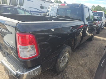 2020 Ram 1500 Big Horn Extended Cab Medium Bed – miniatura 4