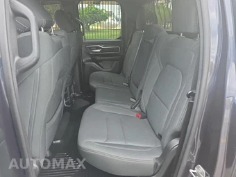2020 Ram 1500 Big Horn Extended Cab Medium Bed – miniatura 16