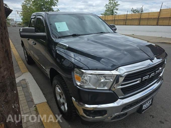 2020 Ram 1500 Big Horn Extended Cab Medium Bed – miniatura 3