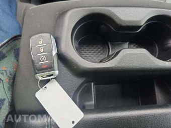 2020 Ram 1500 Big Horn Extended Cab Medium Bed - miniatura 8
