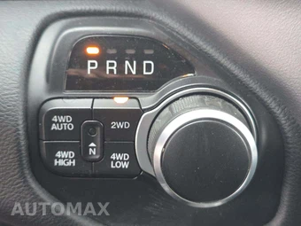 2020 Ram 1500 Big Horn Extended Cab Medium Bed - miniatura 32