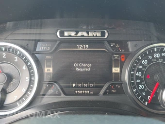 2020 Ram 1500 Big Horn Extended Cab Medium Bed - miniatura 12