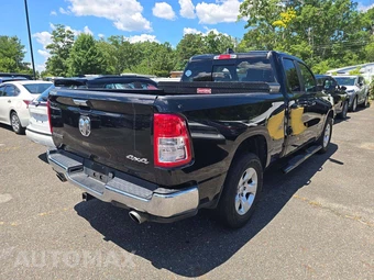 2020 Ram 1500 Big Horn Extended Cab Medium Bed - miniatura 3