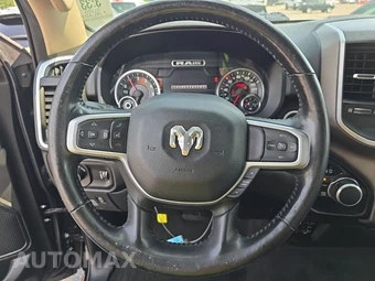 2020 Ram 1500 Big Horn Extended Cab Medium Bed - miniatura 10