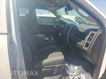 2020 Ram 1500 Classic Express Extended Cab Medium Bed – miniatura 8