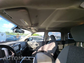2020 Ram 1500 Classic SLT Crew Cab Medium Bed – miniatura 19