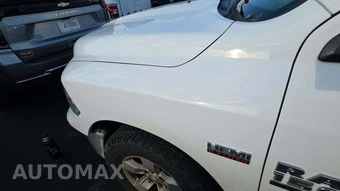 2020 Ram 1500 Classic SLT Crew Cab Medium Bed – miniatura 20