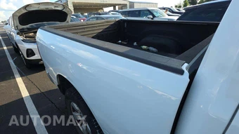 2020 Ram 1500 Classic SLT Crew Cab Medium Bed – miniatura 24