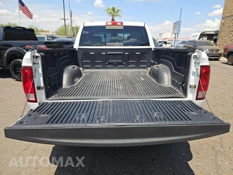 2020 Ram 1500 Classic SLT Crew Cab Medium Bed - miniatura 14