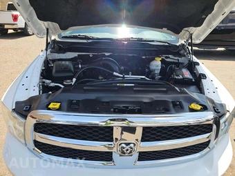 2020 Ram 1500 Classic SLT Crew Cab Medium Bed - miniatura 32
