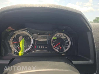 2020 Ram 1500 Classic SLT Crew Cab Medium Bed - miniatura 9