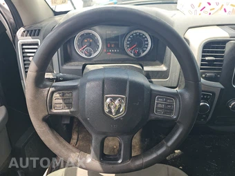 2020 Ram 1500 Classic SLT Crew Cab Medium Bed - miniatura 10