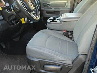 2020 Ram 1500 Classic SLT Crew Cab Medium Bed - miniatura 12