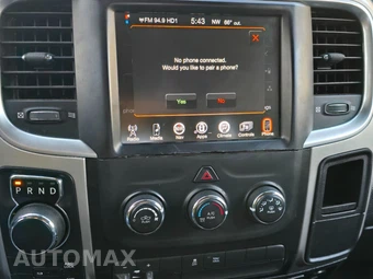 2020 Ram 1500 Classic SLT Crew Cab Medium Bed - miniatura 15