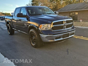 2020 Ram 1500 Classic SLT Crew Cab Medium Bed - miniatura 3