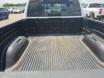 2020 Ram 1500 Classic SLT Crew Cab Medium Bed - miniatura 16