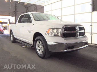 2020 Ram 1500 Classic SLT Crew Cab Medium Bed - miniatura 3