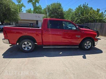 2020 Ram 1500 Classic SLT Crew Cab Short Bed - miniatura 4