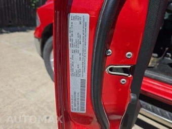2020 Ram 1500 Classic SLT Crew Cab Short Bed - miniatura 5