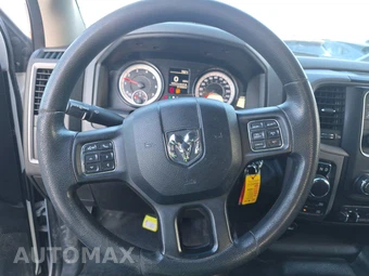2020 Ram 1500 Classic Tradesman Crew Cab Medium Bed – miniatura 10