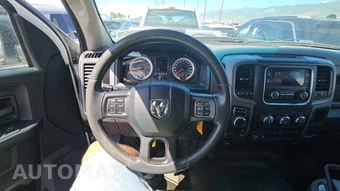 2020 Ram 1500 Classic Tradesman Crew Cab Medium Bed – miniatura 28