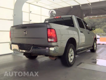 2020 Ram 1500 Classic Tradesman Crew Cab Short Bed - miniatura 4
