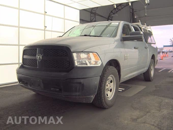 2020 Ram 1500 Classic Tradesman Crew Cab Short Bed - samochód z USA z aukcji Manheim, oferta Kup Teraz w AUTOMAX