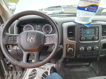 2020 Ram 1500 Classic Tradesman Crew Cab Short Bed - miniatura 11