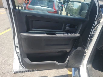 2020 Ram 1500 Classic Tradesman Crew Cab Short Bed - miniatura 9