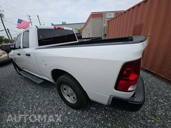 2020 Ram 1500 Classic Tradesman Extended Cab Medium Bed - miniatura 2