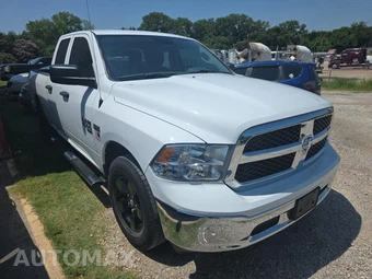 2020 Ram 1500 Classic Tradesman Extended Cab Medium Bed – miniatura 3