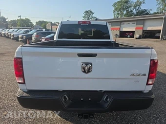 2020 Ram 1500 Classic Tradesman Extended Cab Medium Bed – miniatura 5